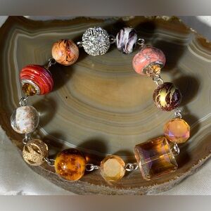 GLASS CRYSTAL GEMSTONE RHINESTONE GOLD TONE BRACELET